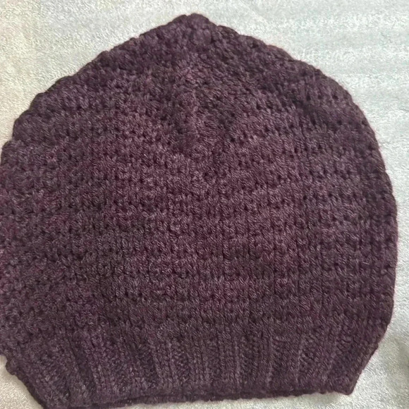 KNIT CAP - Picture 2 of 2
